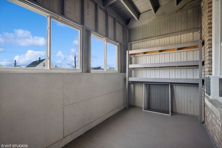 Storage - 2439 N Harding Ave