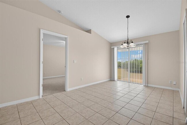 Building Photo - 83 Lynbrook Dr