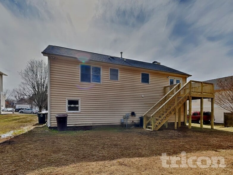 Building Photo - 411 Mt Olive Dr