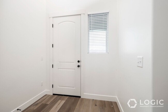 Building Photo - Brand New Townhome in Lehi Utah!