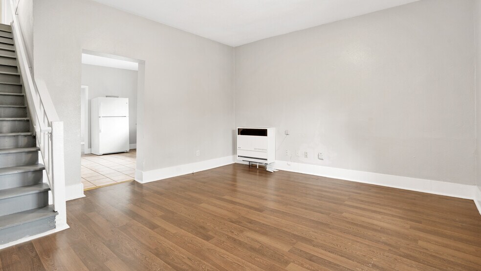 Building Photo - 3110 Walton Ave