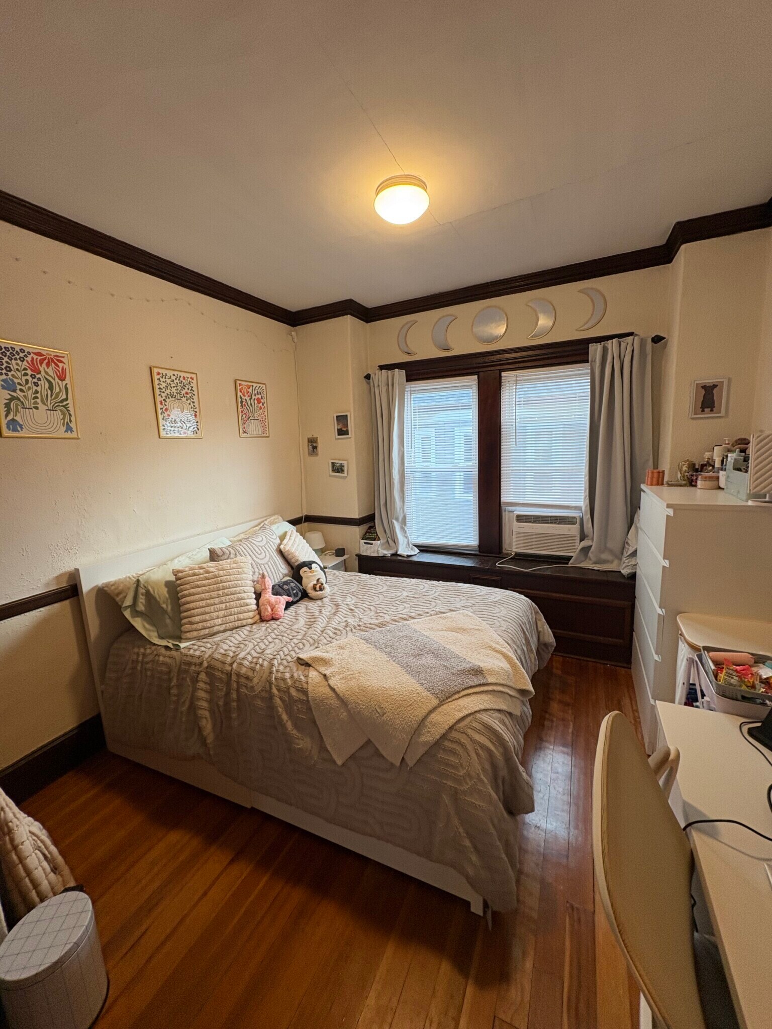 Building Photo - 34 Sunset Rd