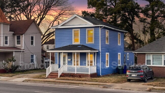 Primary Photo - 2728 E Virginia Beach Blvd