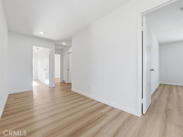 Building Photo - 2775 S Buena Vista Ave