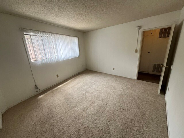 Floorplan - 3357 Oakhurst Ave.