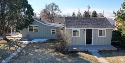 Building Photo - Brand NEW everything! Stunning 2 bedroom h...