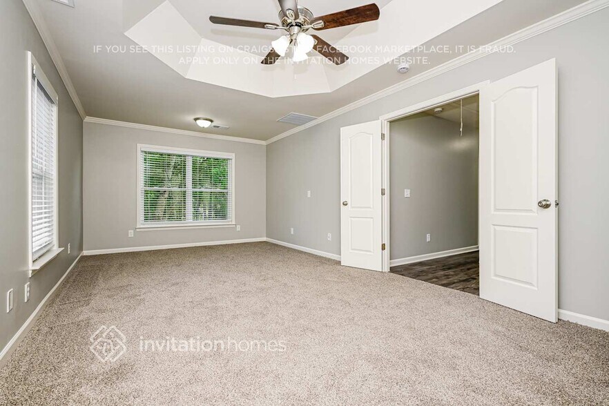 Building Photo - 2812 Harcourt Dr