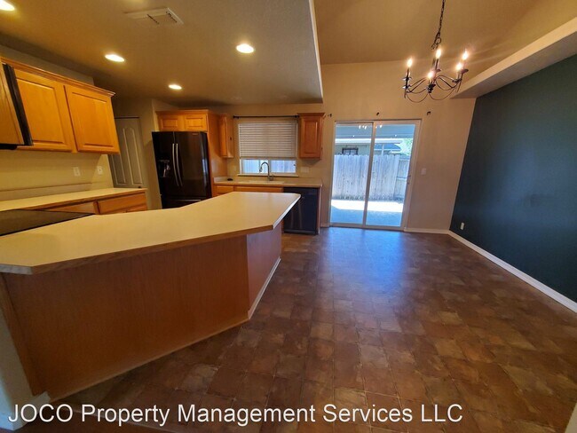 Building Photo - 3 br, 2 bath House - 2634 SW Esther Lane
