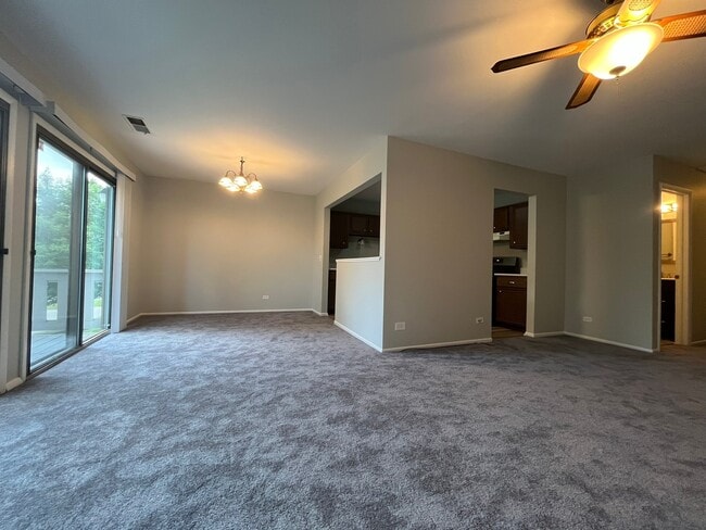 Building Photo - 355 Lambert Dr