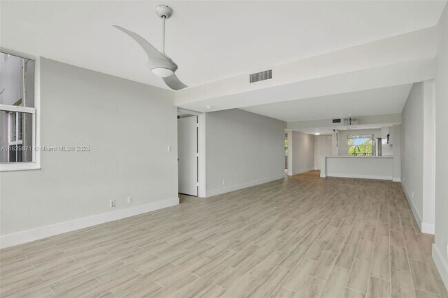 Building Photo - 4091 Cypress Reach Ct