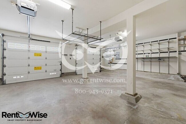 Building Photo - 190 Forest Knolls Dr