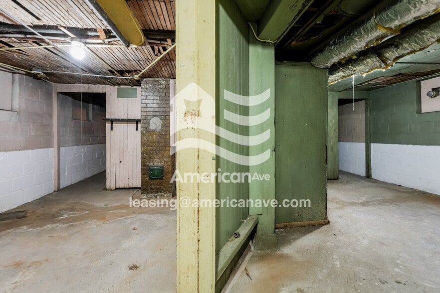 Building Photo - 2650#2652 North 50th Street, 53210; #1593339 - 1593339