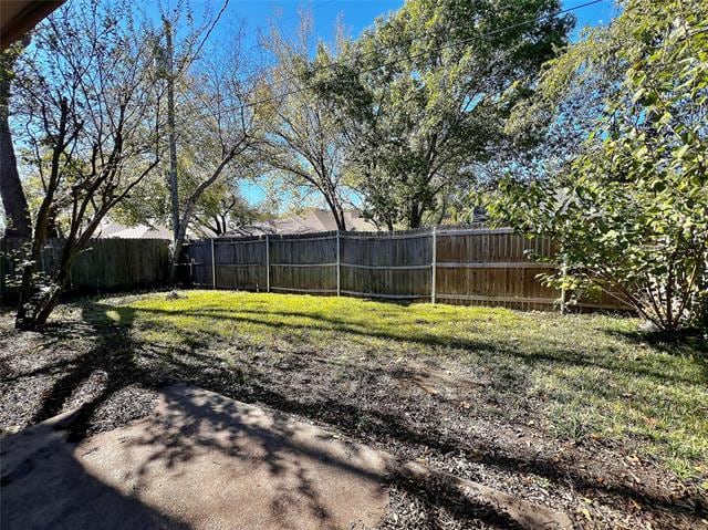 Building Photo - 717 Hillcrest Ct