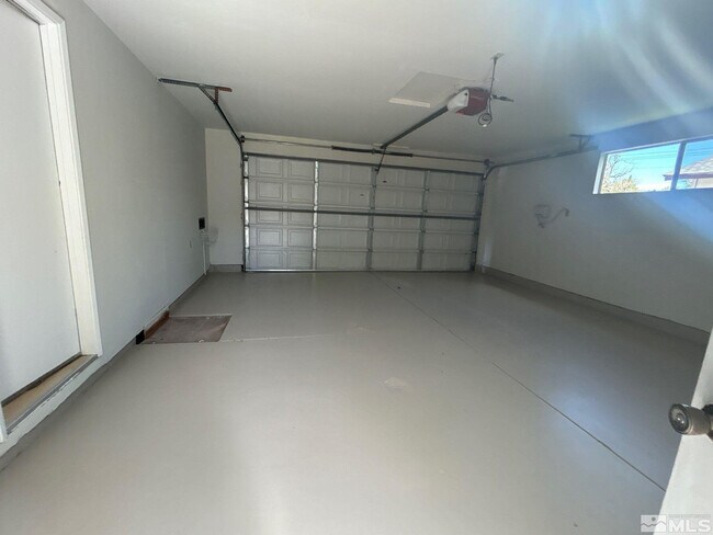 Building Photo - 3008 Imperial Way
