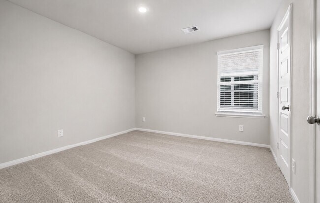 Building Photo - 13549 Sauger Ct
