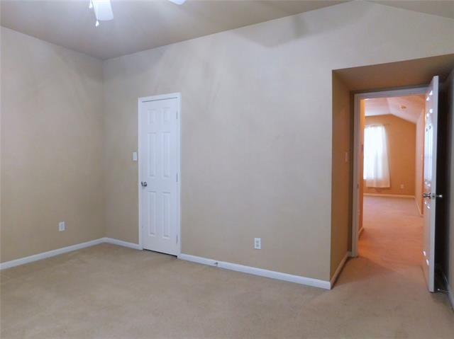 Building Photo - 108 Red Bluff Dr