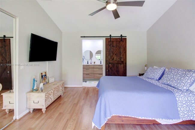 Building Photo - 1025 Bamboo Ln