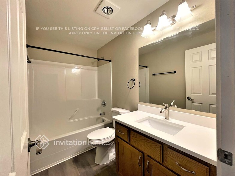 Building Photo - 4838 204th St Ct E