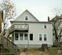 Building Photo - 121 Muskingum Dr