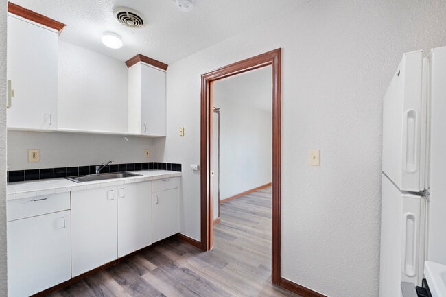 Building Photo - The Garfield Apartments