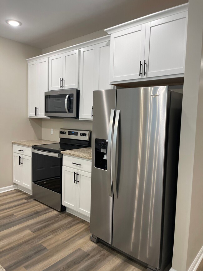 Building Photo - 503 Le Conte St