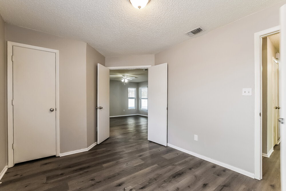 Building Photo - 1029 Beckstrom Dr