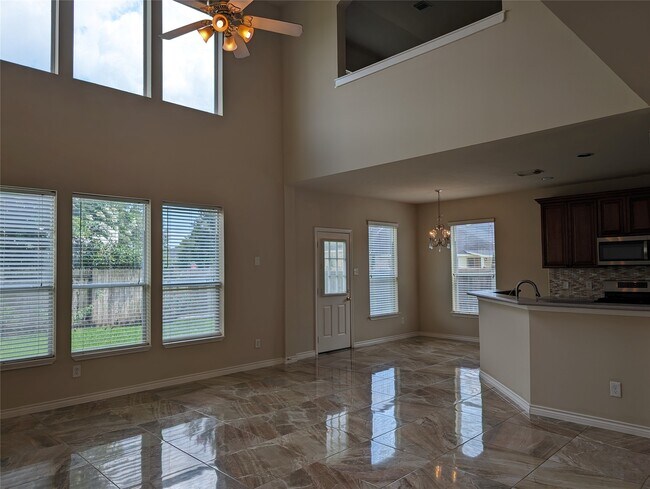 Building Photo - 6207 Barkermist Ln