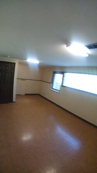Building Photo - 1536 Linden St
