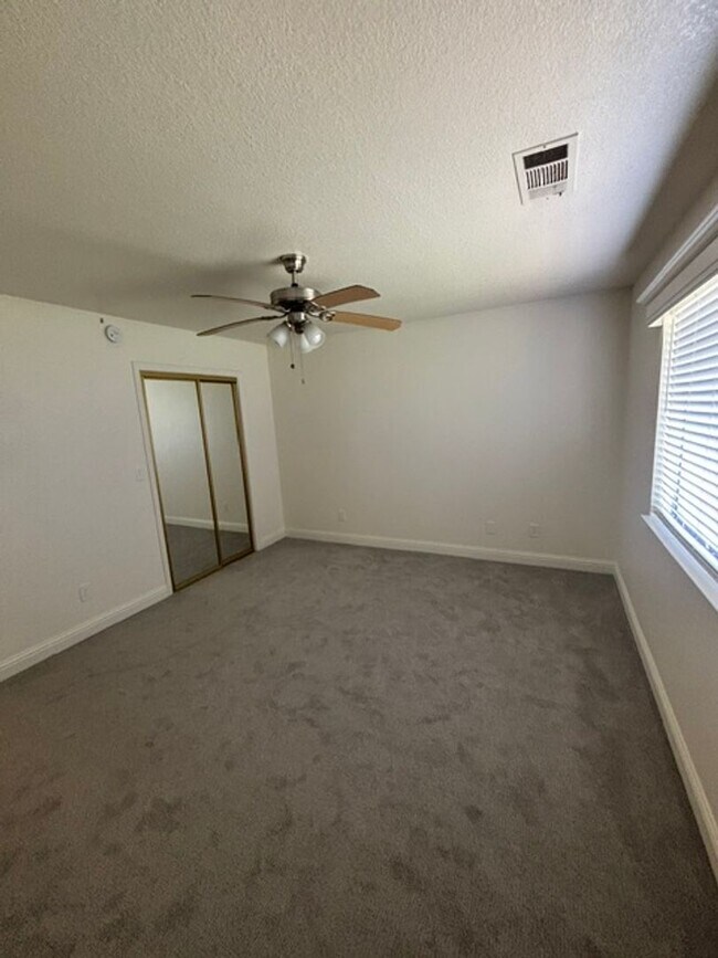Building Photo - 11009 Bahia Ct