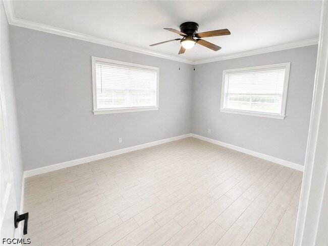 Building Photo - 2079 E Tobago Cir