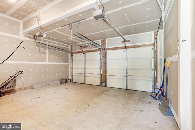Building Photo - 2311 Whitley Rd