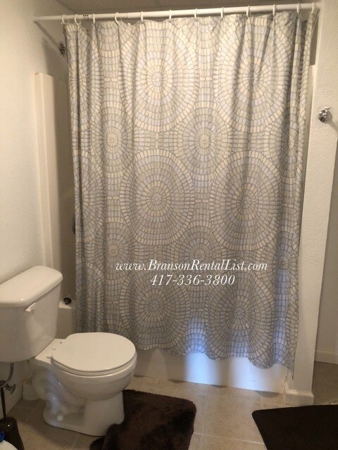 Building Photo - Spacious Basement Home with Breathtaking Views!!!