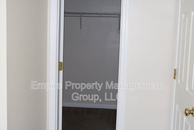 Building Photo - 341 Cane Brake Cir