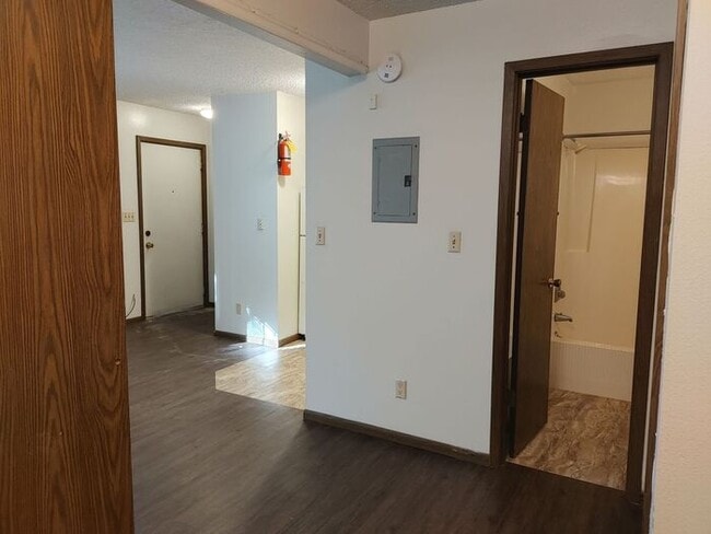 Building Photo - $925 | 1 Bedroom, 1 Bathroom Apartment | No Pets | Available for August 1st, 2026 Move In!