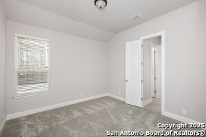 Building Photo - 914 Gyngell Ln