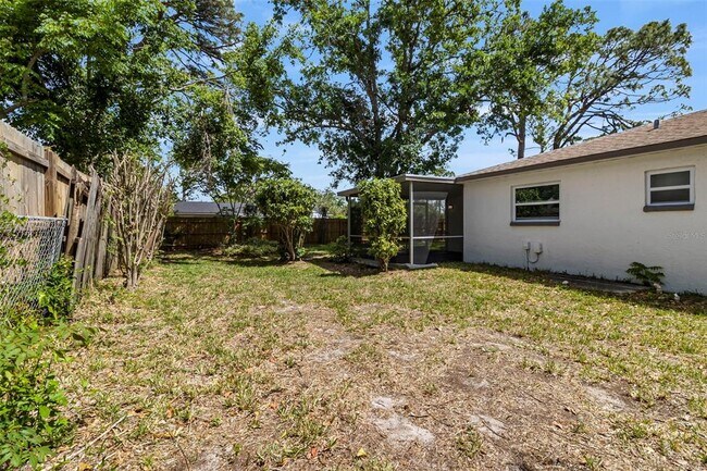 Building Photo - 4087 Vana Dr