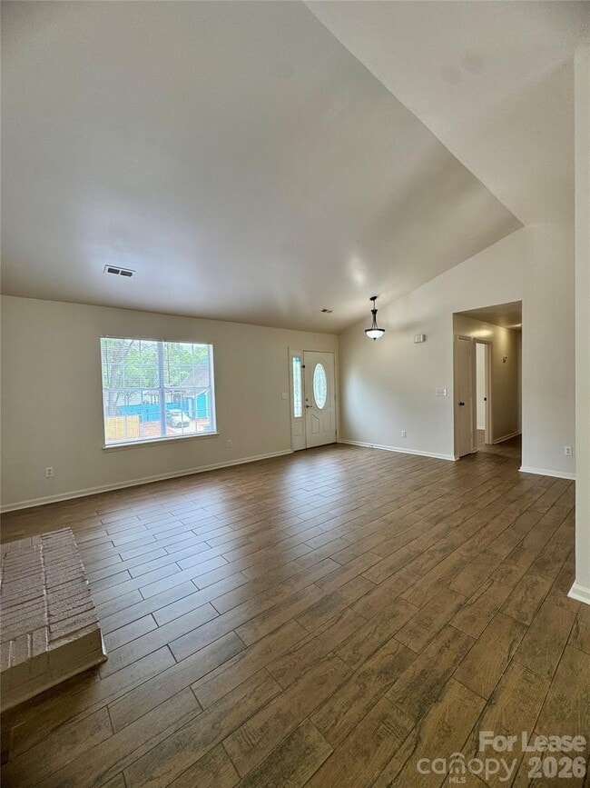 Building Photo - 3407 Braewick Pl