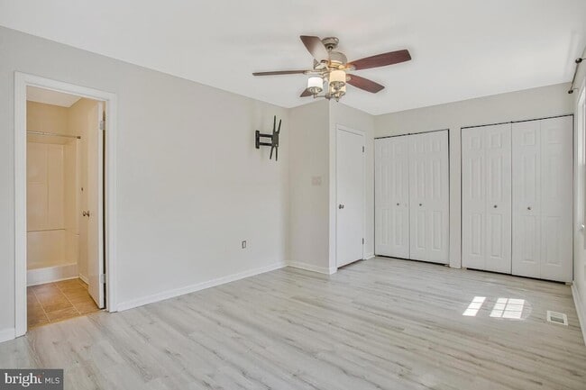 Building Photo - 1520 Marlborough Ct