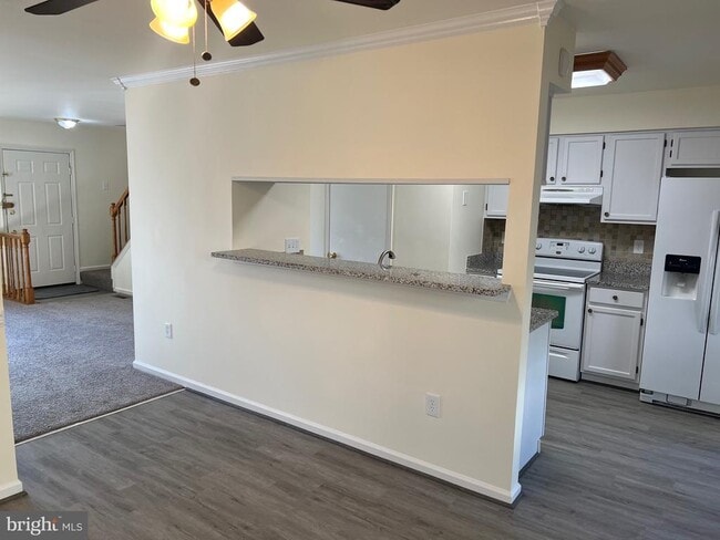 Building Photo - 11541 Brundidge Terrace