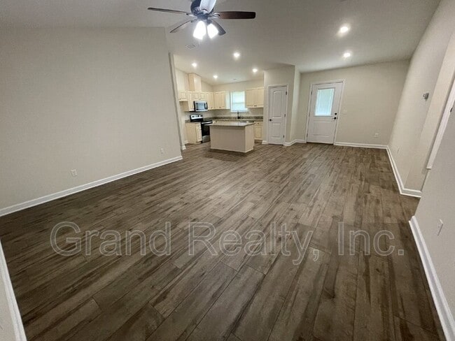 Building Photo - 4019 Brittany Ln