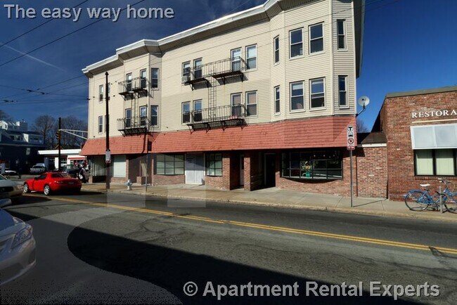 Building Photo - 195 Concord Ave