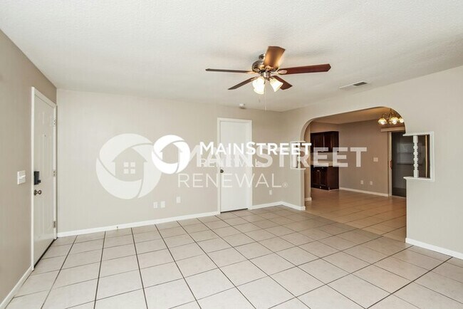 Building Photo - 3 Bedroom Pet-Friendly Home in Palm Bay, F...