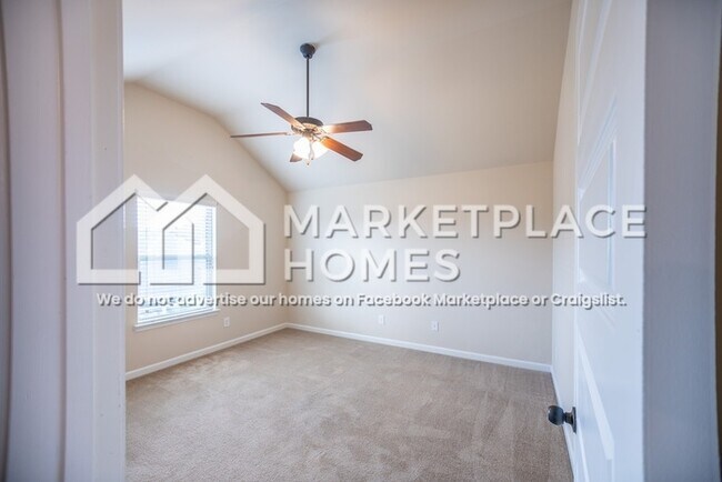 Building Photo - 3333 Grove Landing Cir