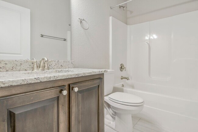 Building Photo - 5402 Parkside Dr
