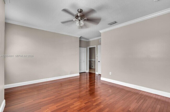 Building Photo - 14055 SW 51st Ln