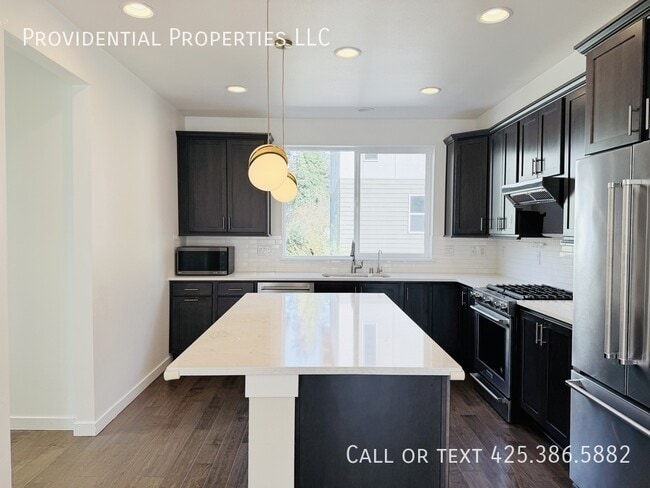 Building Photo - 14669 36th Ave NE