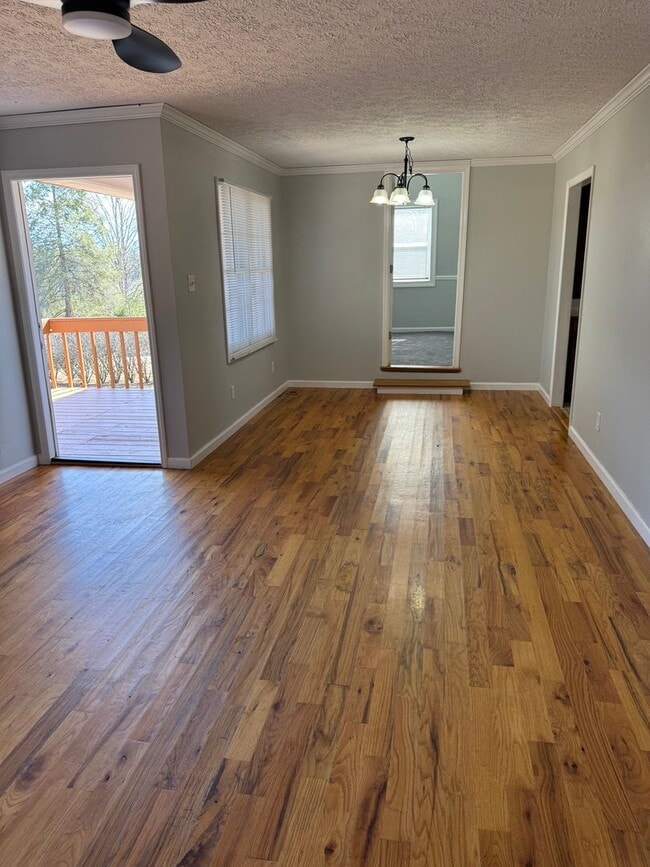 Building Photo - Spacious 4-Bedroom Rural Home on Private Acreage