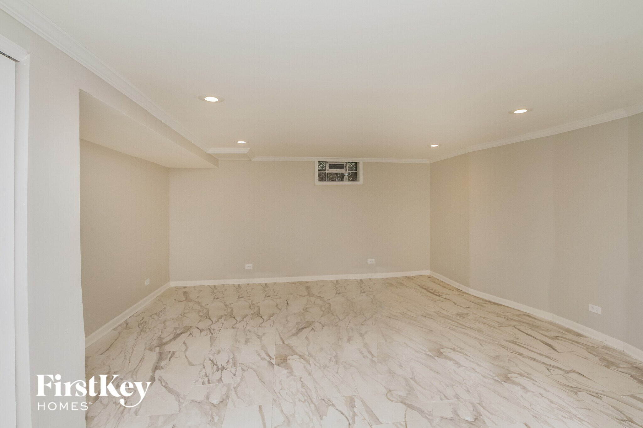 Building Photo - 7758 Sycamore Dr