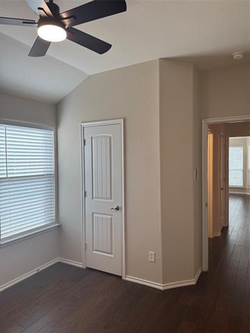 Building Photo - 2204 Spencer Pl