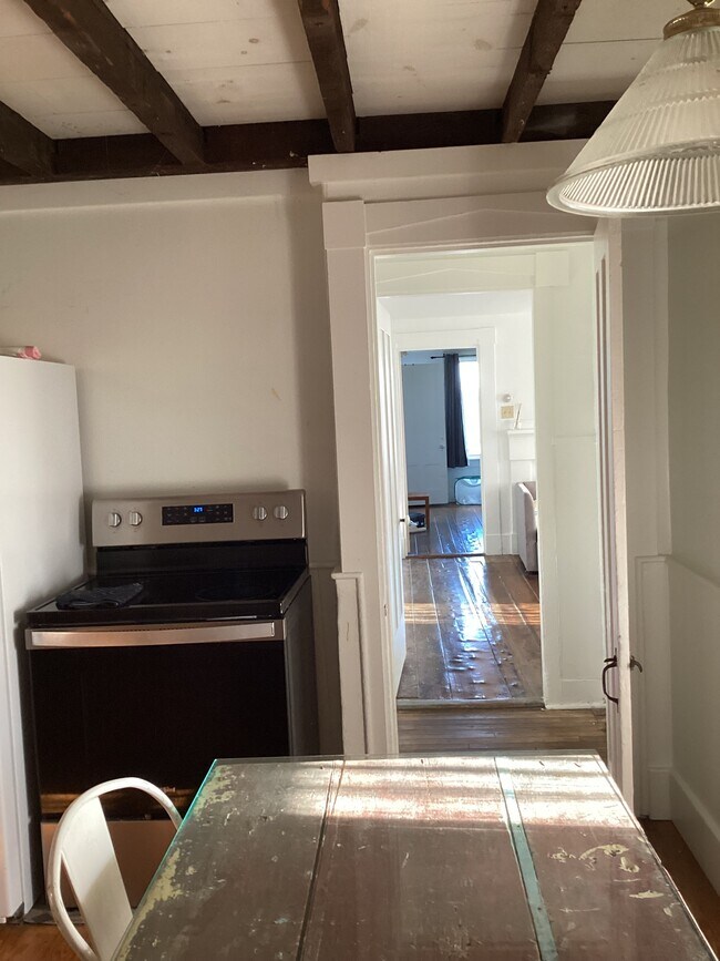 Building Photo - 48 Front St